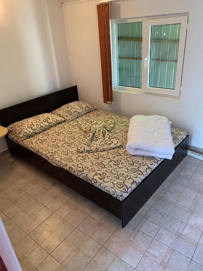 Casa Pestelui Otel Două Mai Dış mekan fotoğraf